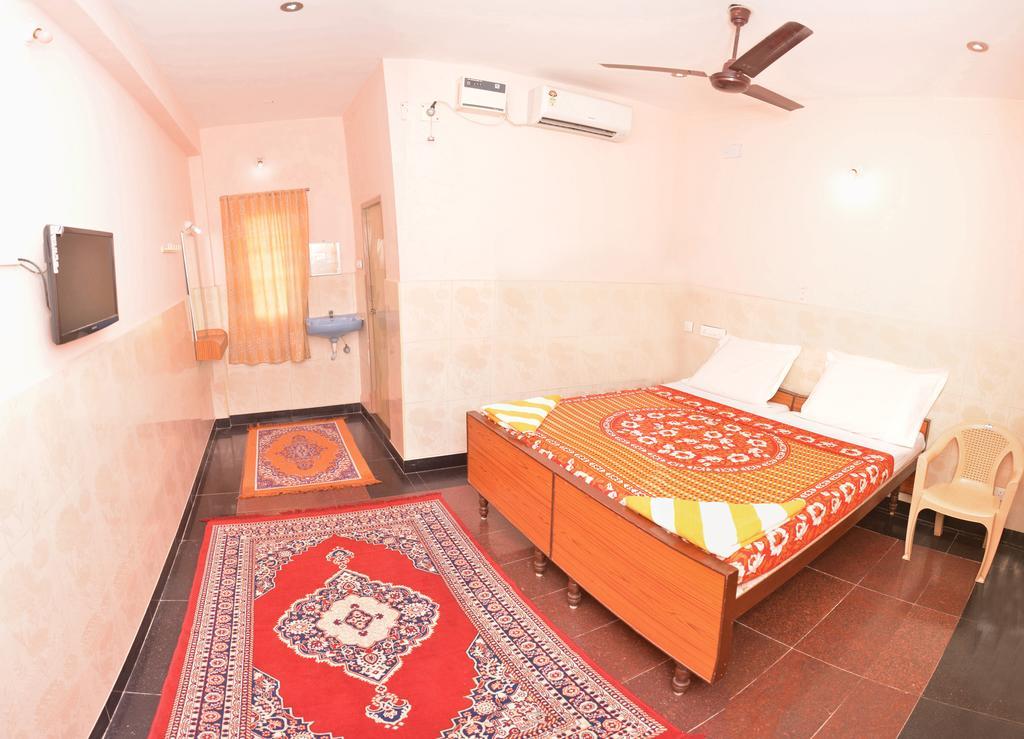Hotel Siva Residency Mahabalipuram Habitación foto